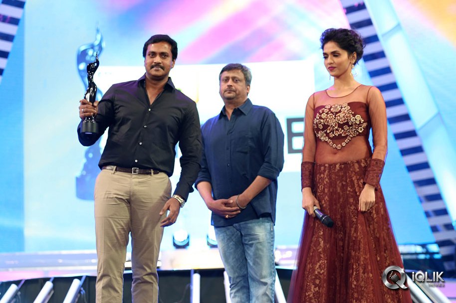 61st-Filmfare-Awards-2013